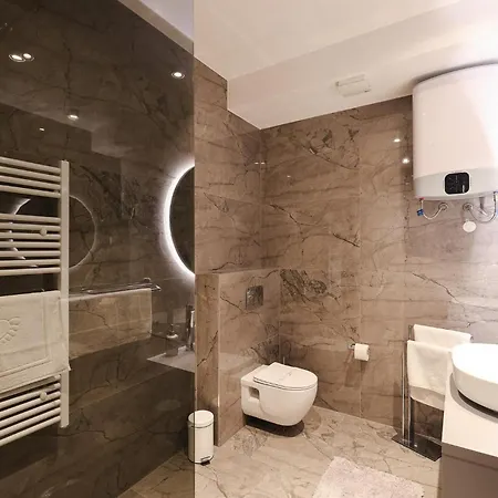D-palace Tatil Evi