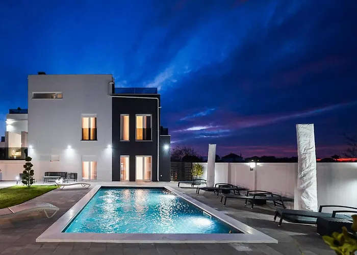 D-palace Дом отдыха Zarovic