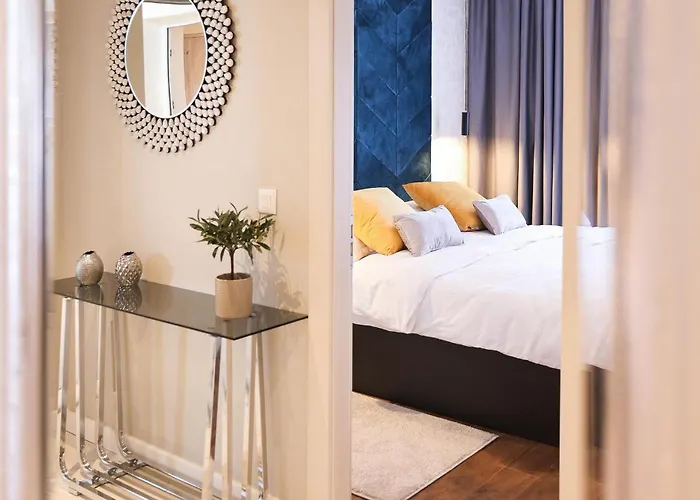 D-palace 度假居 Zarovic